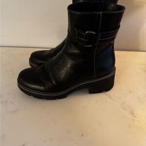 Naturalizer Black boots